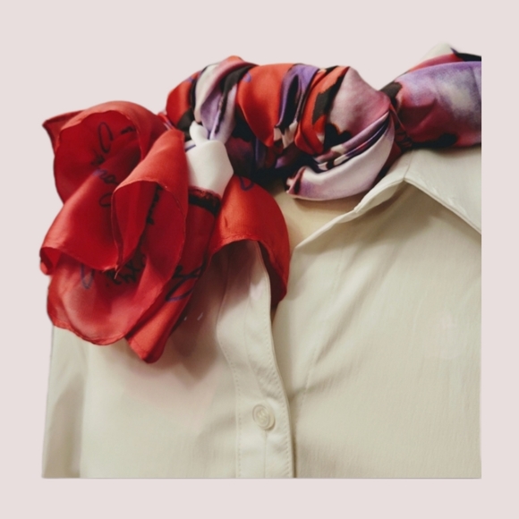 NWT Juicy Couture Rectangle Floral Print Scarf - Picture 2 of 9